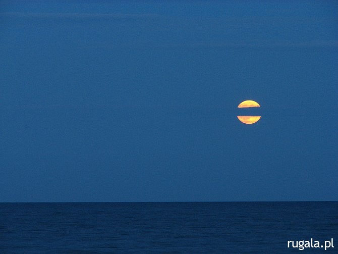 Księżyc nad Bałtykiem, Skania