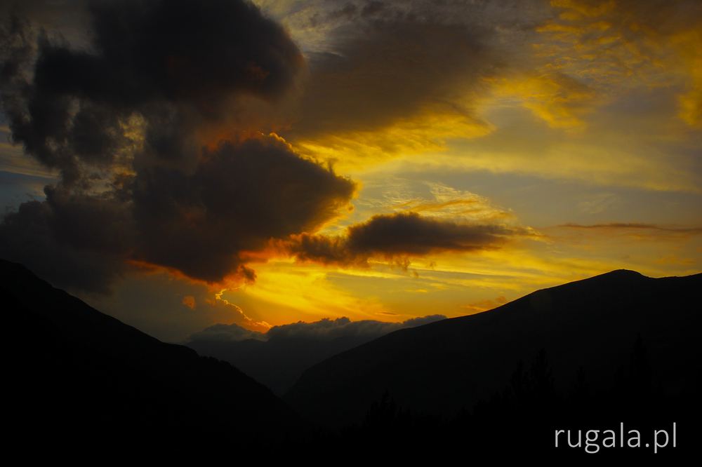 Zachód słońca w Rile