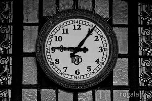 Zegar na dworcu Haydarpaşa