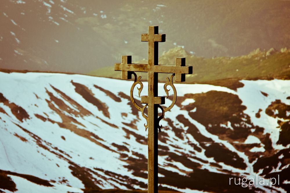 Krzyż na Popie Iwanie, Czarnohora