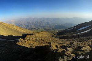 Widok na południe z drogi na Damavand - 4600 m