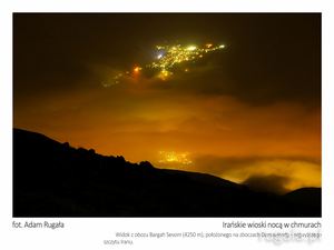 Irańskie wioski nocą w chmurach - widok z Demawendu