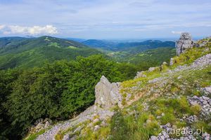Góry Mehedinți z podejścia na Vârful lui Stan