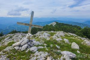 Krzyż na szczycie Vârful lui Stan, Góry Mehedinți