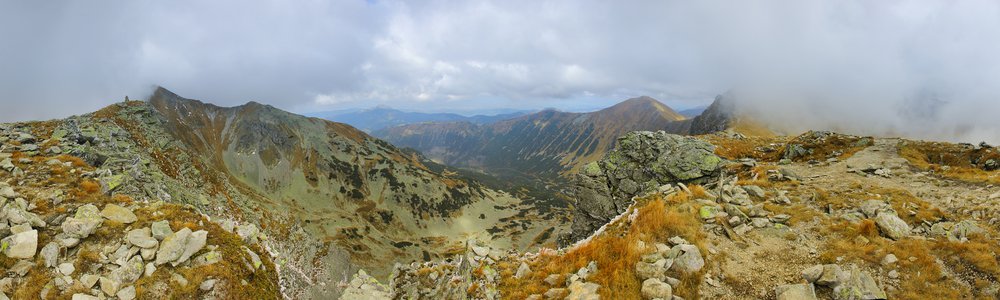 Nogawica (Nohavica) - 2051 m