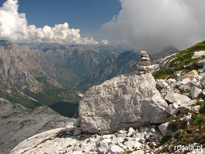 Alpy Albańskie, okolice szczytu Maja Jezercë