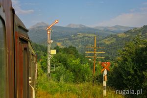 Alpy Rodniańskie - widok z okien pociągu