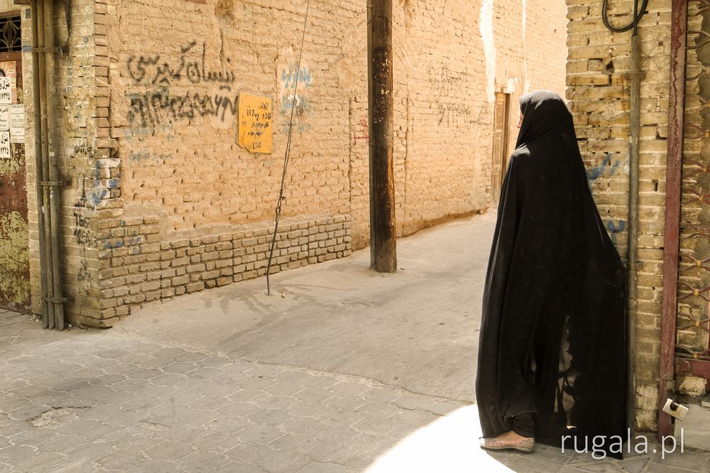 Kobieta w czadorze, Jazd, Iran