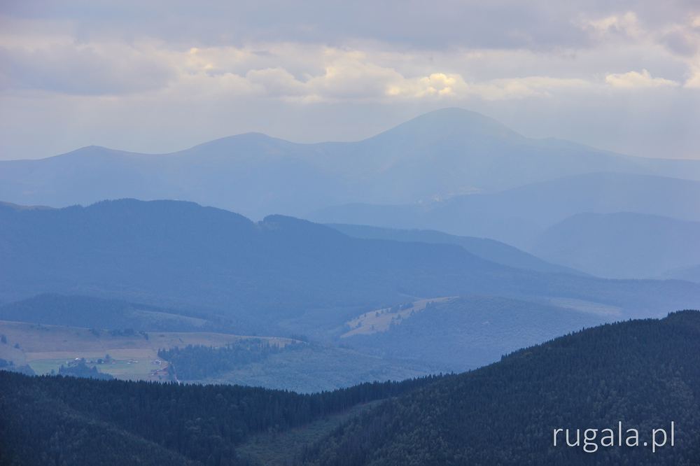 Howerla - widok z Rotyła, Góry Pokuckie